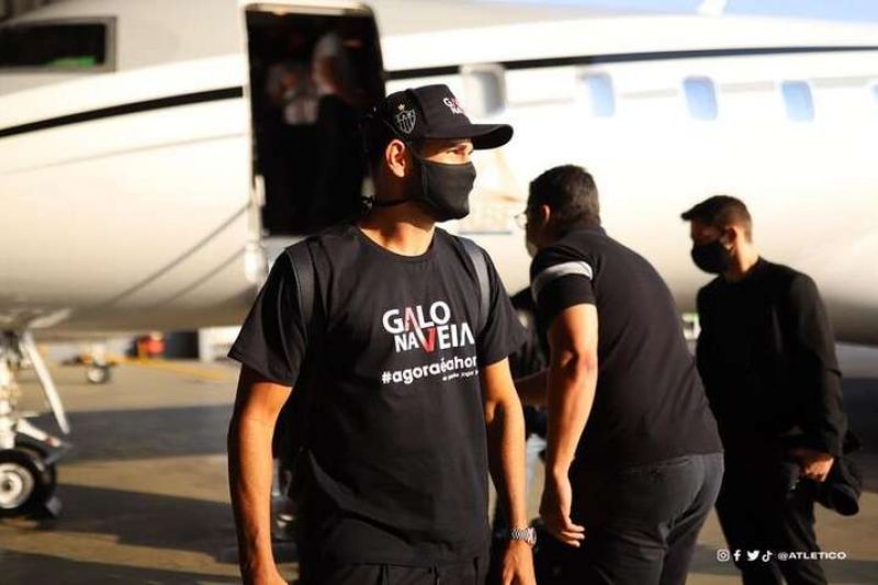 Reforço do Galo, Diego Costa chega a BH em avião de R$ 250 milhões de Menin