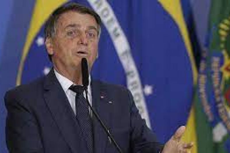 Bolsonaro decide vetar totalmente artigo que previa fundo eleitoral de R$ 5,7 bilhões