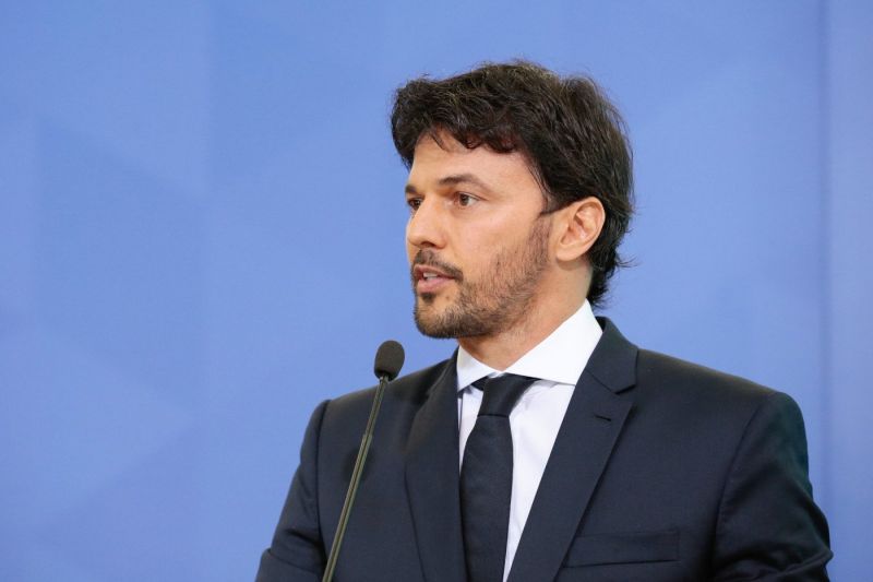 Ministro das Comunicações rebate fala de Lula sobre regulamentação da mídia