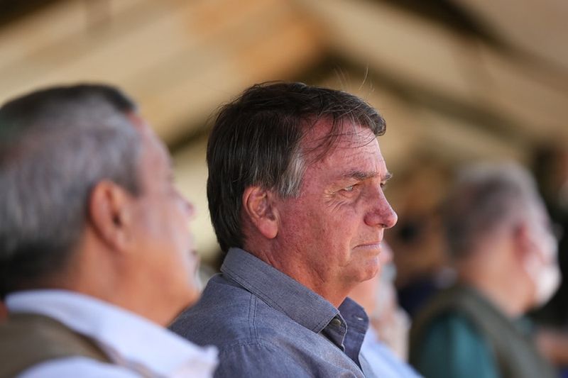 Militares querem que Bolsonaro vete revogação da Lei de Segurança Nacional