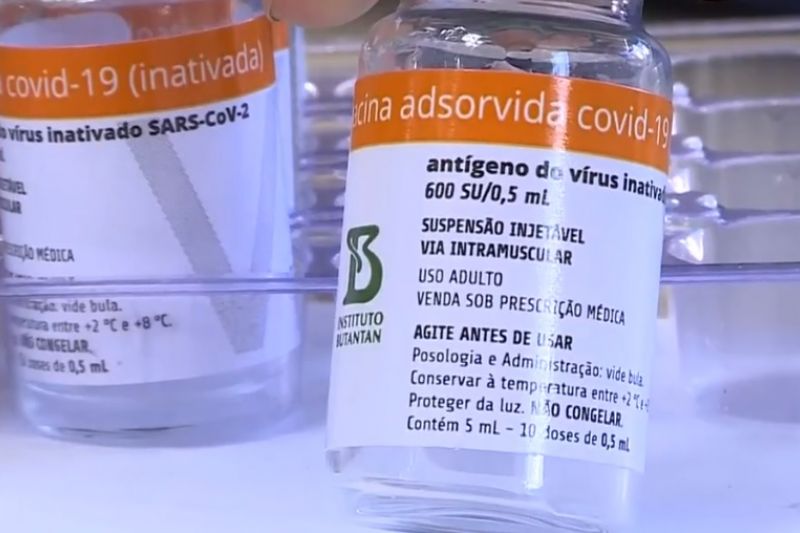 Governo federal notifica Butantan por vender vacina a estados
