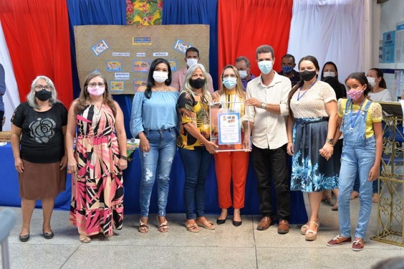 Pariconha: Secretaria homenageia alunos que participaram da Olimpíada de Língua Portuguesa