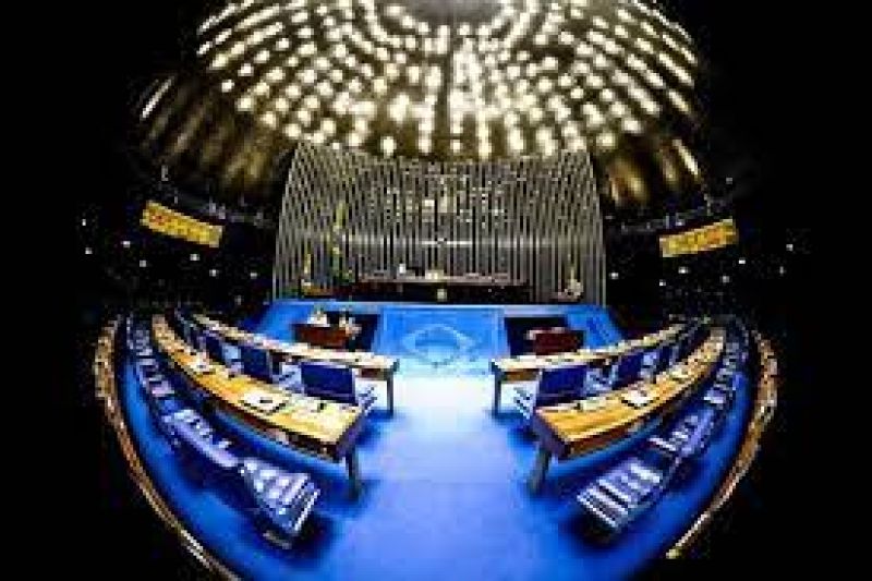 Congresso derruba veto de Bolsonaro à união de partidos em federações