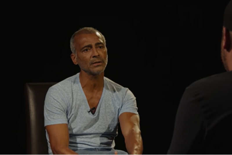 Romário diz que vota em Bolsonaro e que antes do presidente ‘o país estava uma merda