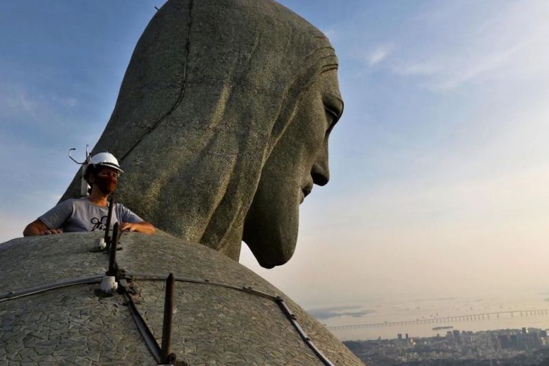 Rio de Janeiro celebra os 90 anos do Cristo Redentor