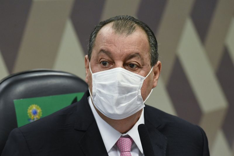 Relatório final da CPI não acusará Bolsonaro de homicídio e genocídio, diz Omar Aziz