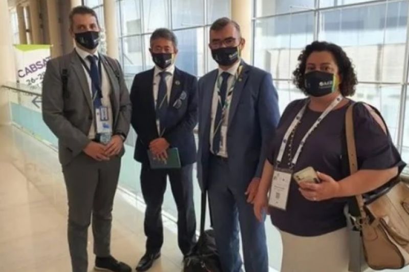 Agência espacial gasta R$ 400 mil para bancar 10 servidores em Dubai