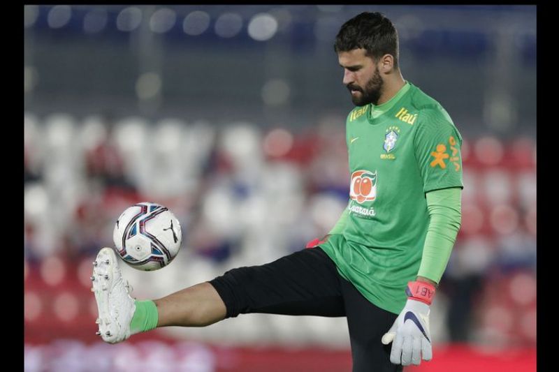 Neymar e Alisson são indicados ao prêmio The Best da Fifa