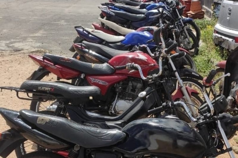 SMTT intensifica fiscalizações e apreende veículos irregulares em Delmiro Gouveia