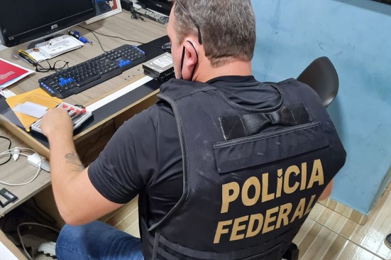 Polícia Federal cumpre mandados em Pariconha em operação de combate à pornografia infantil