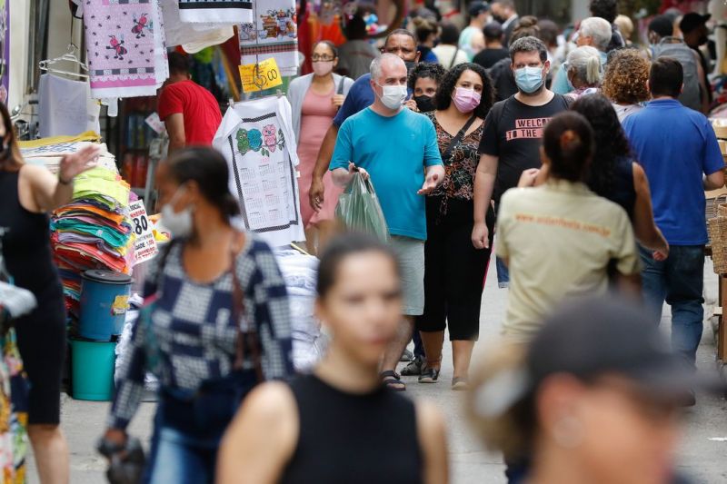 Brasil registra 1.688 novos casos e 86 mortes por covid-19 em 24 horas