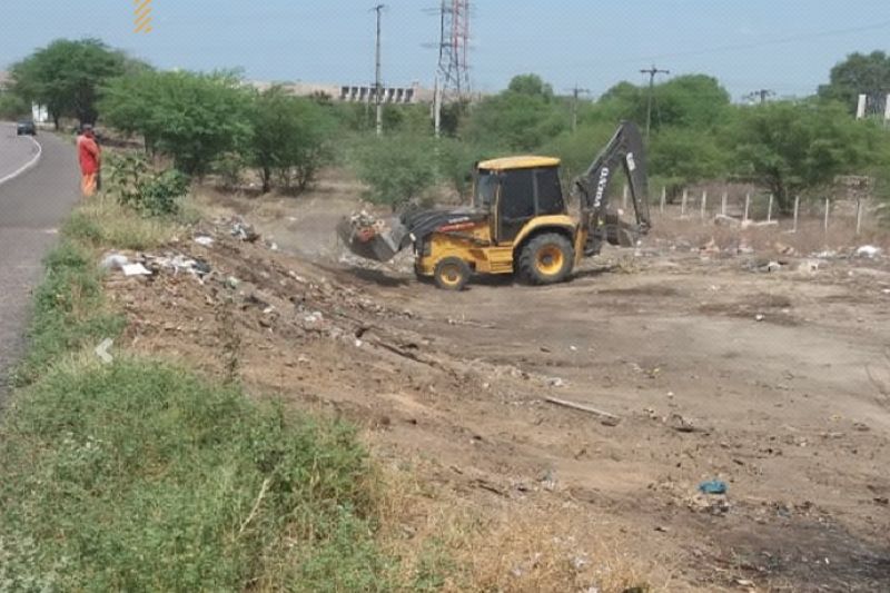 Mutirão de limpeza e melhorias estruturais chega à Barragem Leste em Delmiro Gouveia
