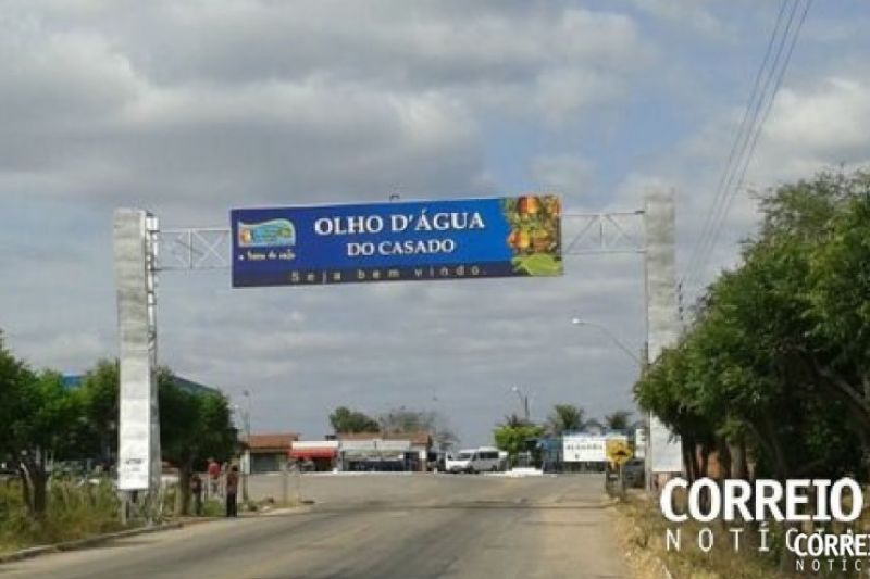 Jovens são apreendidos após roubo de motocicleta em Olho D’água do Casado