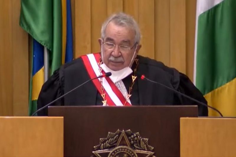 Novo presidente do Tribunal Superior do Trabalho toma posse, mas ficará só 9 meses