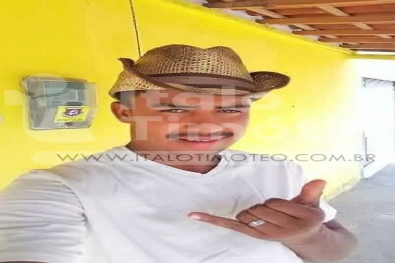 Homem é encontrado morto com cabeça amarrada por pano e pênis cortado em Delmiro Gouveia