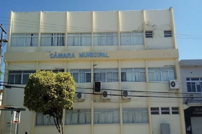 Sessões legislativas retornam dia 10, afirma presidente da Câmara de Delmiro Gouveia