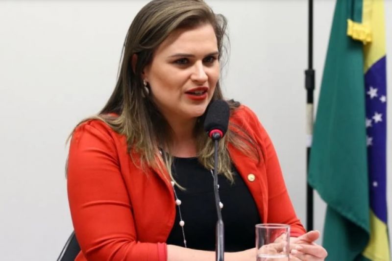 Marília Arraes estuda sair do PT e se encontra com lideranças do MDB e Solidariedade