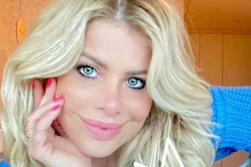 Karina Bacchi relata ter visto orgias e uso de drogas em festas da Globo