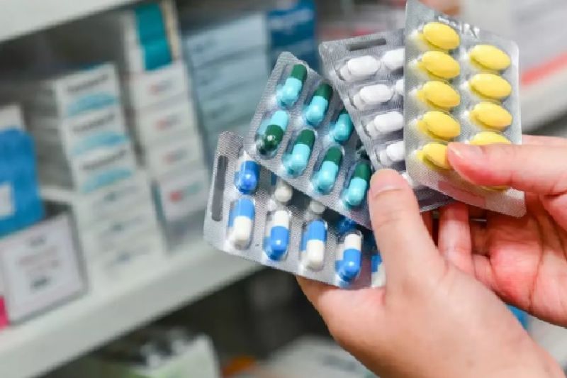 Preços dos remédios vão subir até 10,89% e governo autoriza reajuste a partir desta sexta