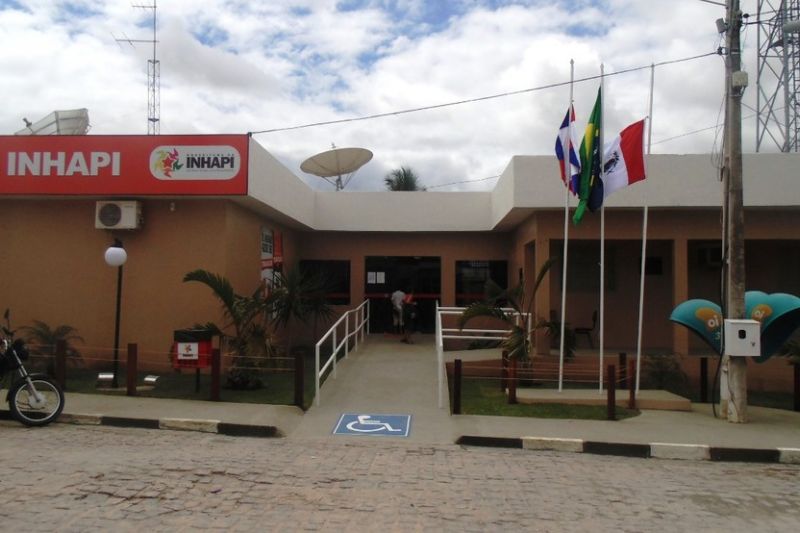 Prefeitura de Inhapi contrata empresa especializada em locação de imóveis