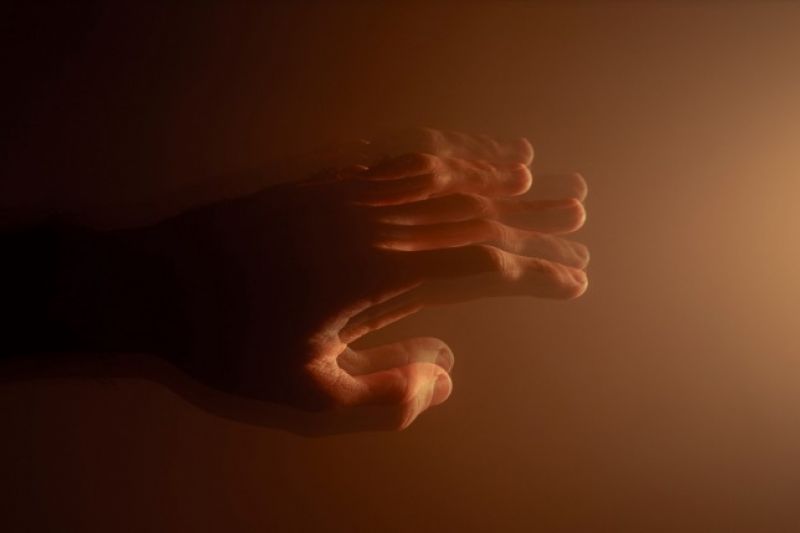 Abril Tulipa Vermelha visa conscientizar população sobre Mal de Parkinson