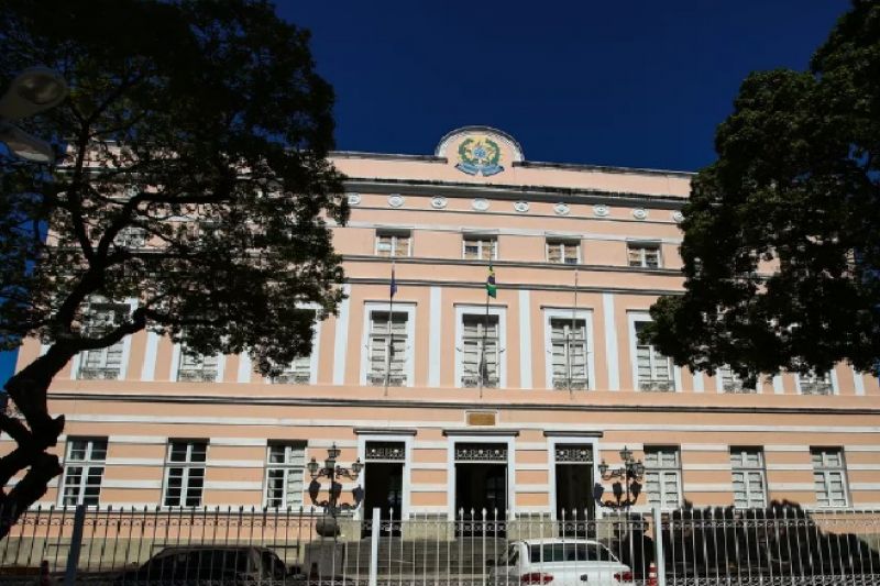 Sem os vices, cinco candidatos registram nomes para governador tampão de Alagoas