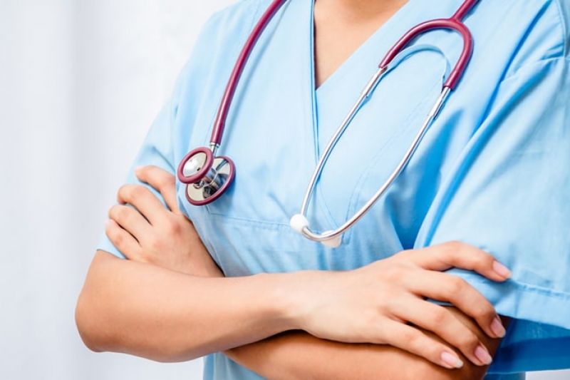 Deputada detalha fontes para o financiamento do piso salarial da Enfermagem