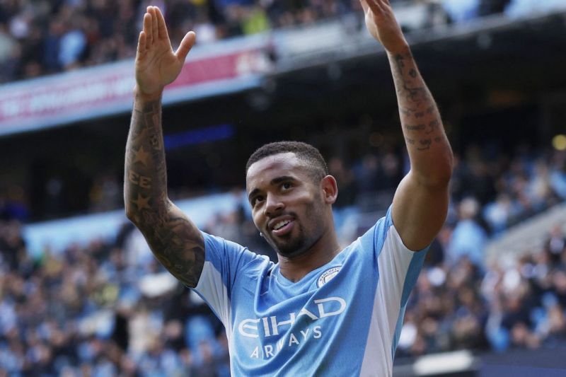 Gabriel Jesus diz que não é momento certo para falar de futuro no City