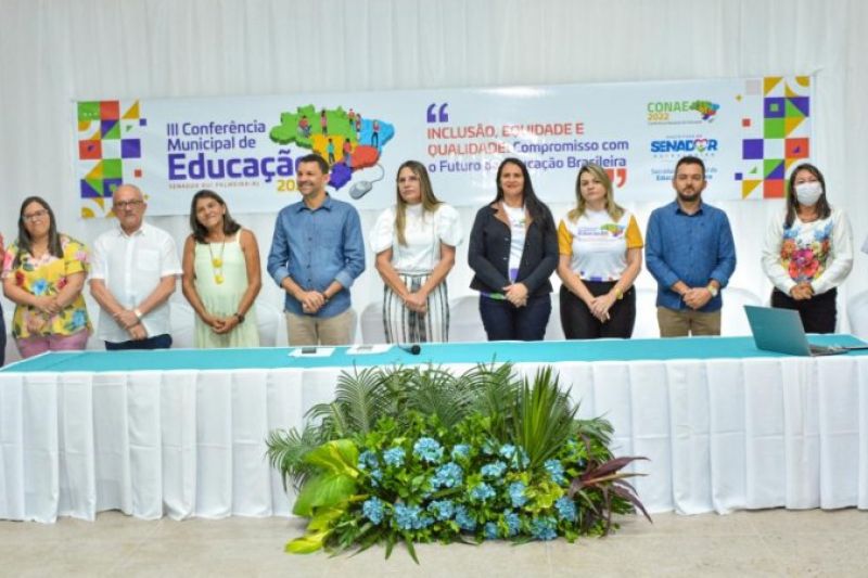Senador Rui Palmeira realiza a III Conferência Municipal de Educação