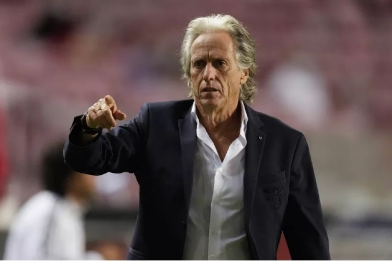 Jorge Jesus quer voltar ao Flamengo e coloca prazo para proposta