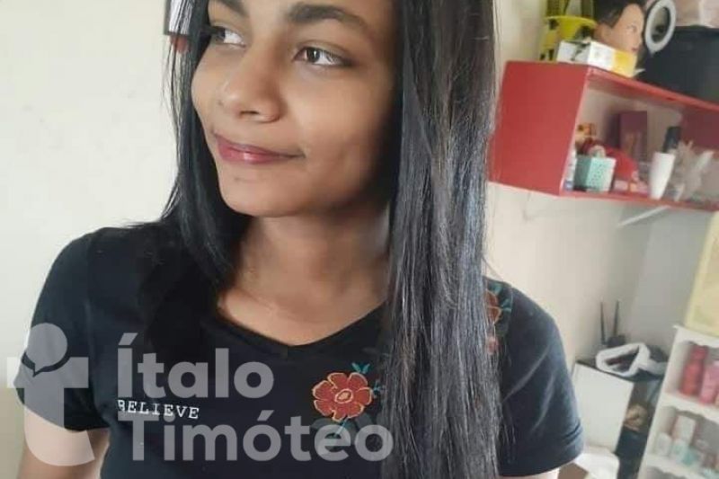 Adolescente de 15 anos morre atropelada ao tentar atravessar rodovia em Piranhas