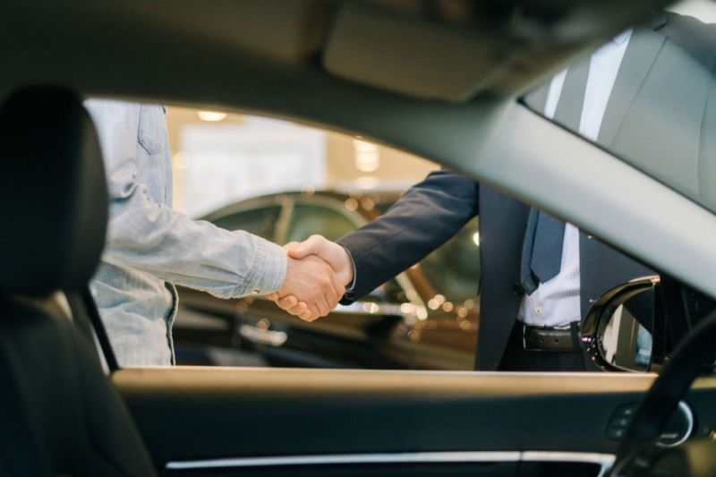 Quanto custa comprar um carro hoje? é preciso de 2 a 5 anos para adquirir um veículo