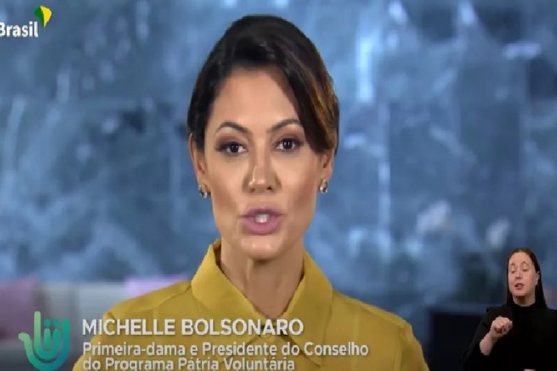 Ministro do TSE que vetou atos no Lolla analisará ação contra Michelle e Bolsonaro