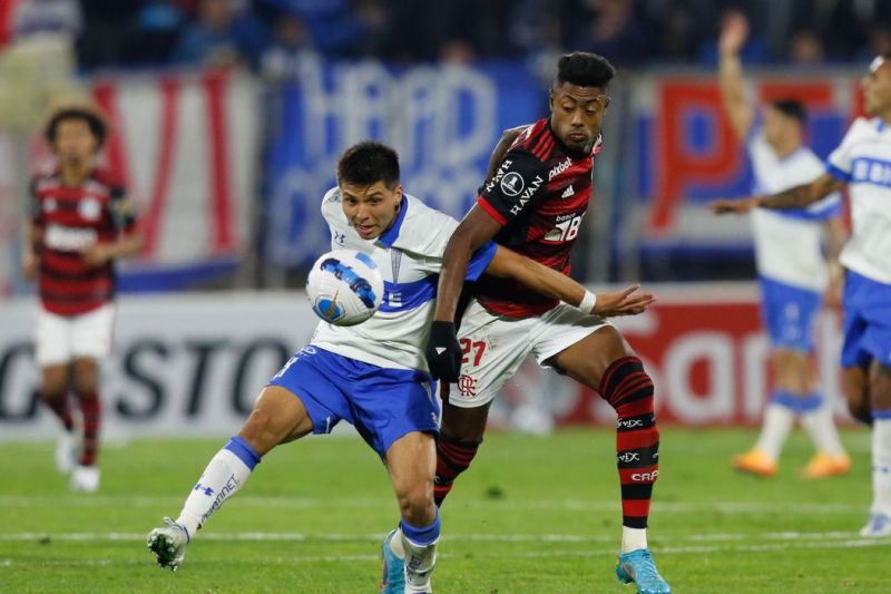 Flamengo recebe Universidad Católica pela Libertadores no Maracanã