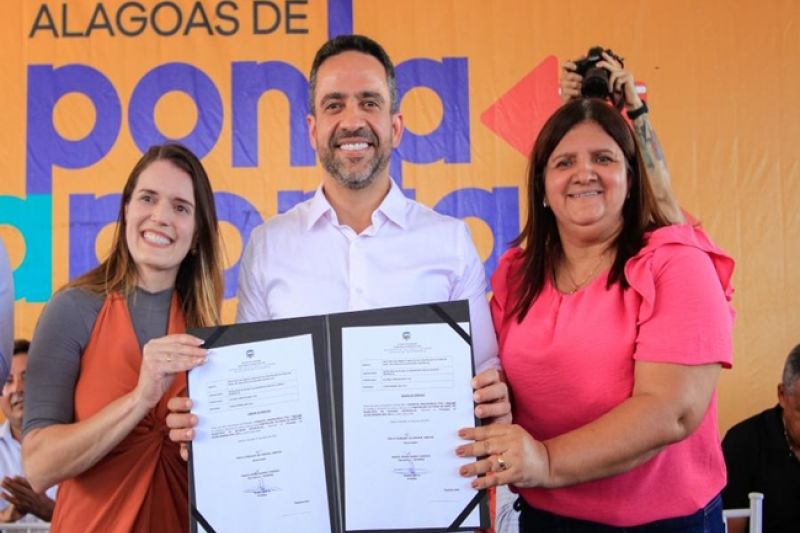 Em Delmiro Gouveia, Paulo Dantas anuncia investimentos de R$ 90 milhões em obras