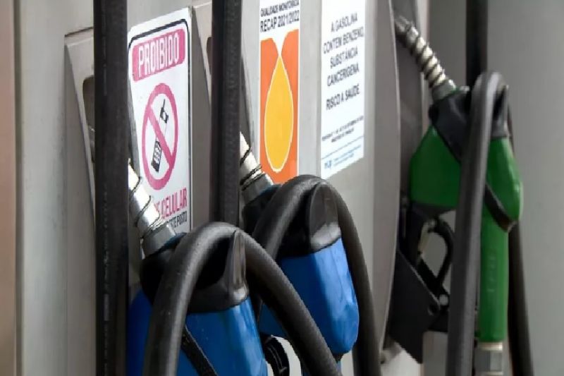 Bolsonaro tenta terceirizar para governadores culpa pela inflação, diz procuradora