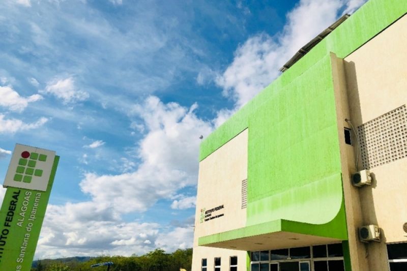 Ifal de Santana do Ipanema suspende aulas até sexta-feira (8) por conta das chuvas