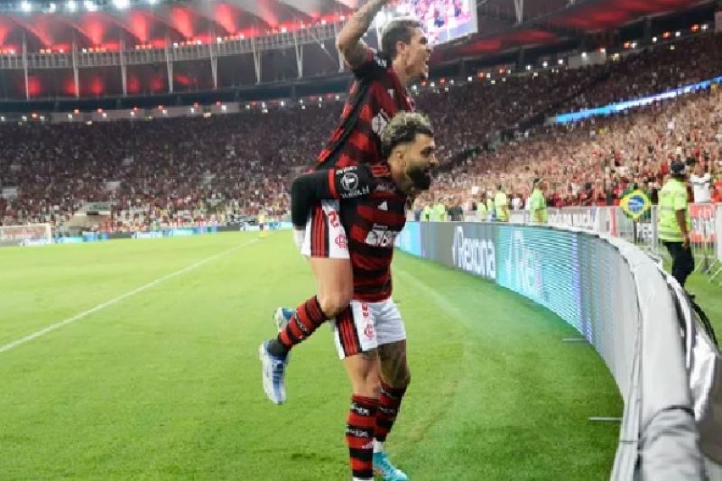 Pedro faz 4 gols, e Flamengo goleia o Tolima no Maracanã