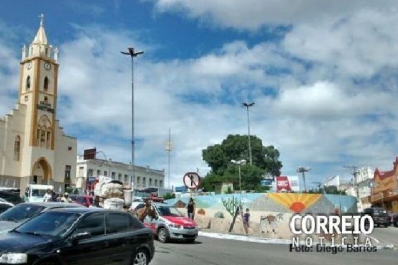 Empresário atingido com tiro na cabeça em Piranhas permanece internado em Santana