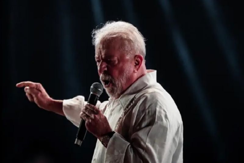 Lula tenta desidratar Ciro Gomes, Simone Tebet e André Janones