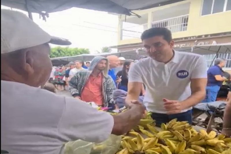 “Sou ficha limpa e não respondo a processos”, diz pré-candidato Rui Palmeira no Sertão