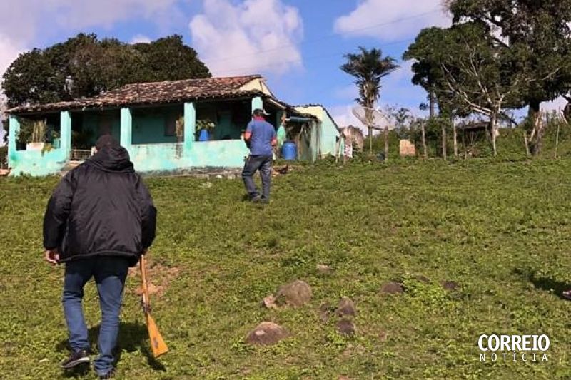 Ação policial resulta na prisão de homem suspeito de atirar em cachorro em Mata Grande