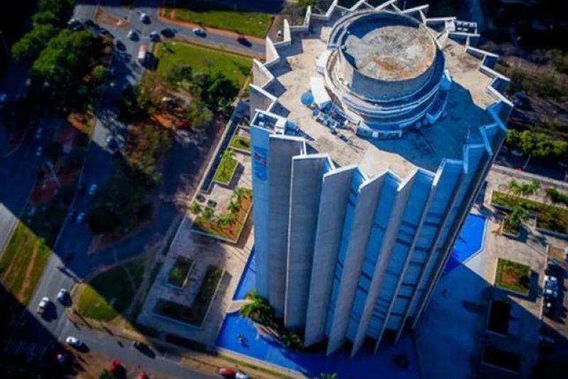 Diretor da Caixa Econômica Federal é encontrado morto na sede do banco em Brasília