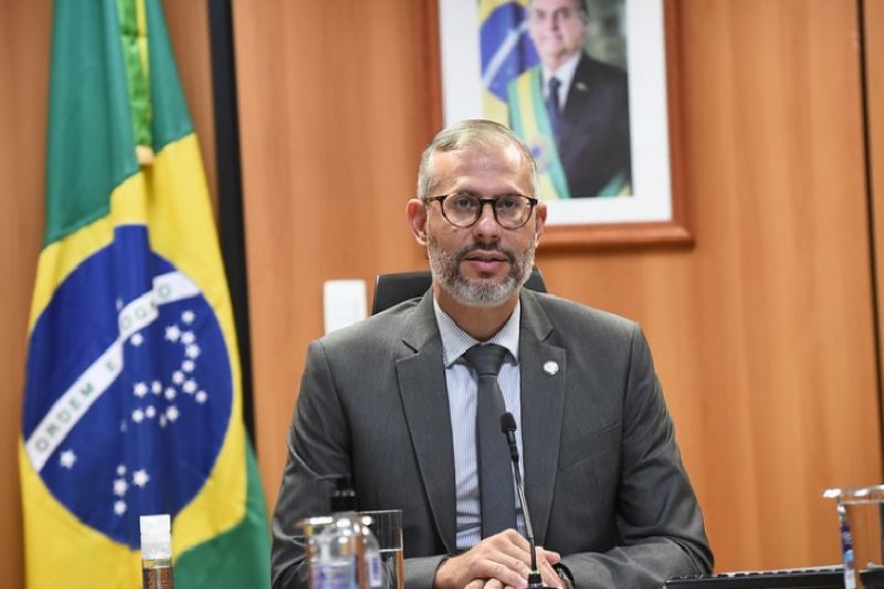 Ministro da Educação afirma que troca no comando do Inep não impactará o Enem
