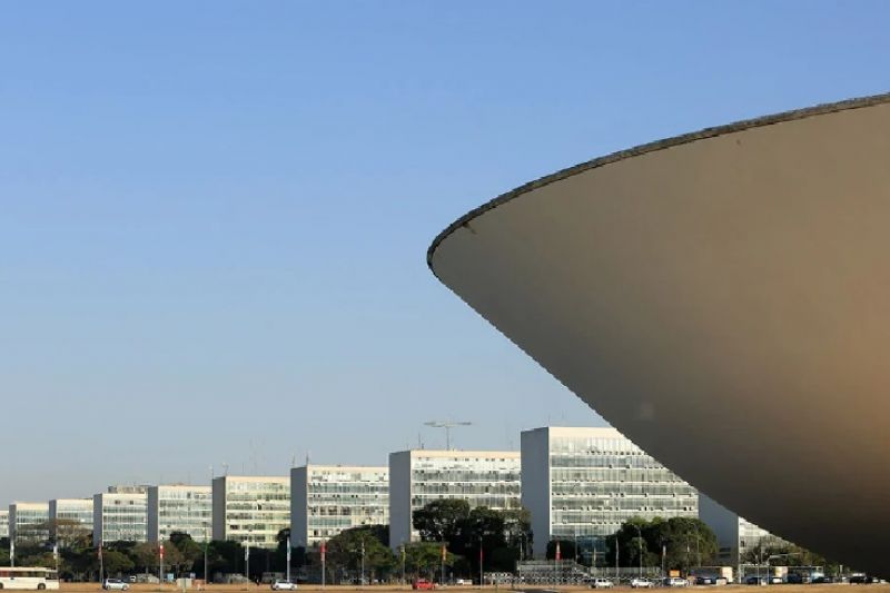 Corte no Orçamento federal eleva a tensão entre ministérios