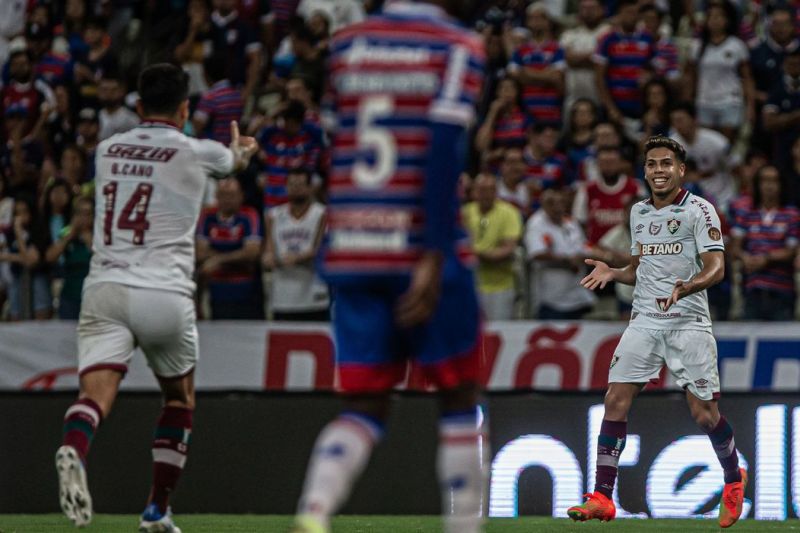 Fluminense supera Fortaleza pelas quartas de final