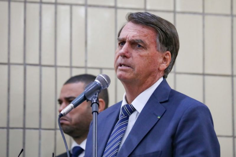 Bolsonaro contesta manifesto pró-democracia de empresários e banqueiros