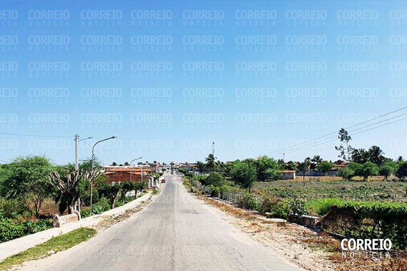 Criminosos rendem condutor de caminhonete e roubam veículo dele na zona rural de Inhapi