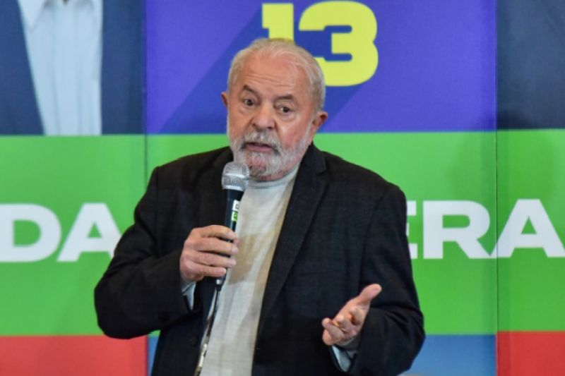 Coligação partidária de Lula manifesta a Moraes preocupação com violência política