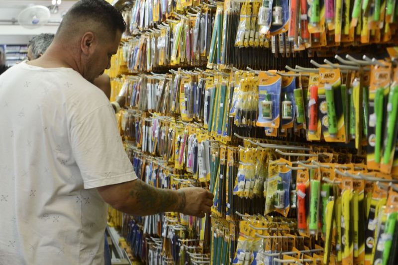 Confiança dos consumidores avança 5,4 pontos em setembro